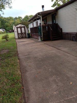 Edge driveway