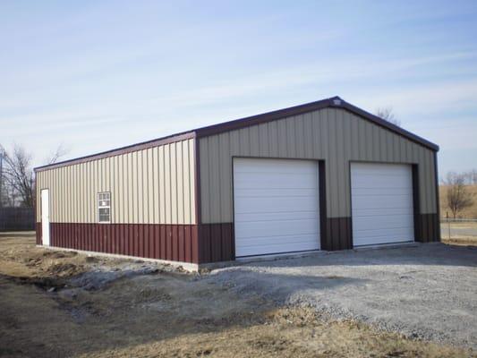 Serving Northwest Arkansas, Missouri, Oklahoma, Kansas and Texas. We have over 20 years experience constructing metal buildings.