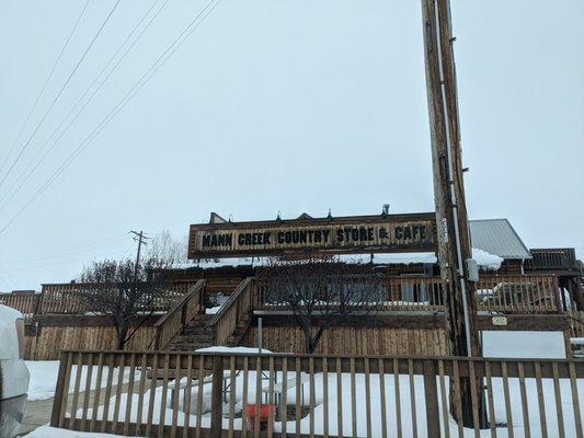 Mann Creek Country Store & Cafe