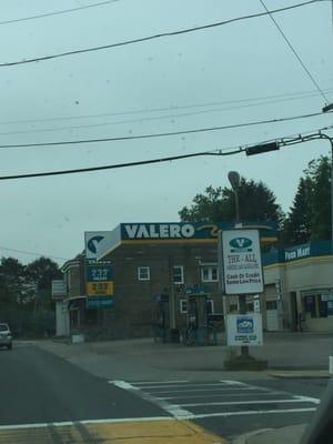 Valero of Milford -- 124 East Main Street / Route 16, Milford          Station & Sign