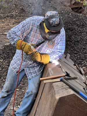 Bucket repair for skid steer