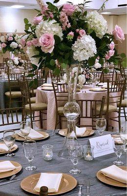 Fresh flowers are a must for wedding decor