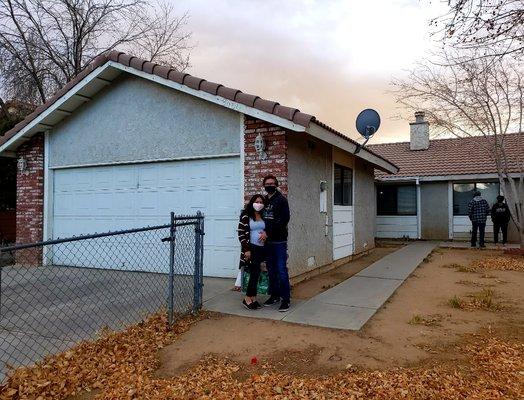 Happy Clients that just received their keys for their home in Palmdale CA