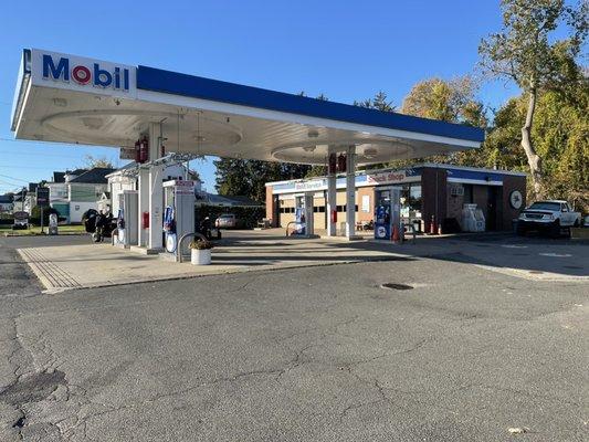 Gas station canopy's