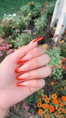 Red tip nails