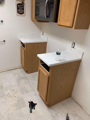 New kitchen floor and countertop