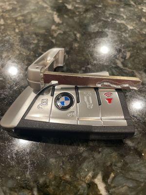 BMW key cut.