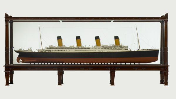 Official Builder's Model of RMS Titanic