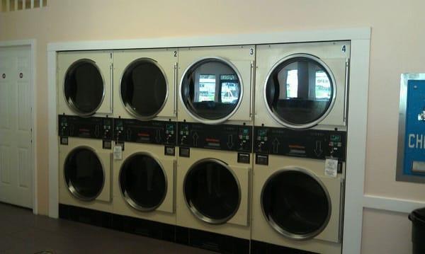 Bank of large dryers.  $0.25 per 7 minutes.