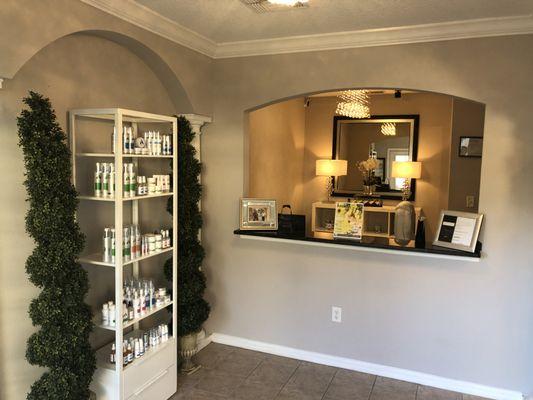 Front desk area to the lobby