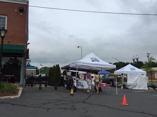 Farmers' Market At Bishops Corner