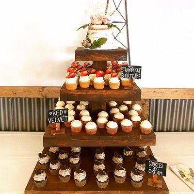 Wedding cupcakes