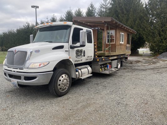 Loaded and strapped down our shed in 10 min!