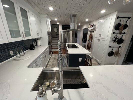 Countertops are beautiful and high quality! The people are wonderful to boot!