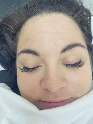 Hybrid Lash Extensions