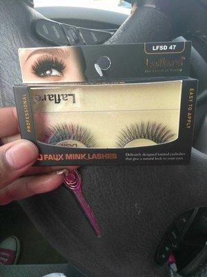 I needed some lashes so here I go. I know nothing about this brand. We shall see