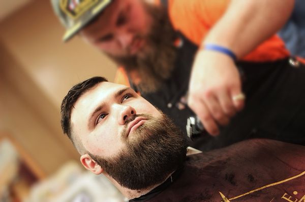 The Palace: Elite Grooming Haircuts & Designs