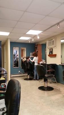 Diamond Kuts Salon