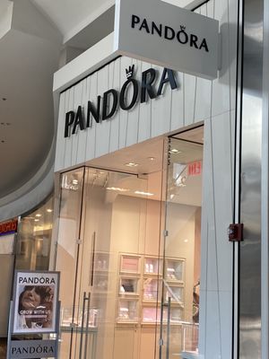 Pandora Jewelry