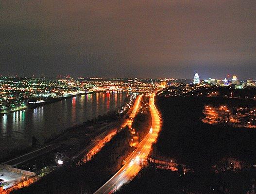 Night view towards downtown. Courtesy Robinson Sotheby's International Realty.