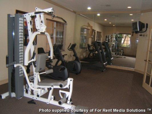 Colonial Park Apartments in Margate, FL http://trgmanagementcompany.com/property/colonial-park/