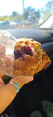 Blackberry Banana Muffin