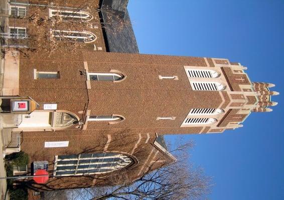 Ravenwood United Church of Christ (Chicago) - Exterior