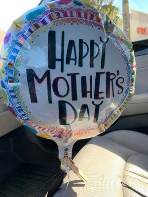 Just one example of Mom balloons $1 each