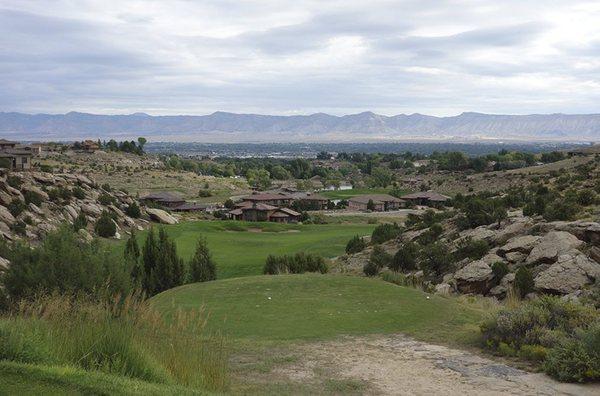 Redlands Mesa offers luxury homes with high desert and golf course views.