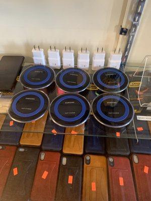 Samsung QI Wireless Charging Pads (compatible with Samsung and Android )