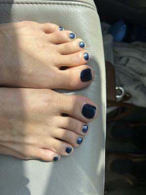 Gel pedicure