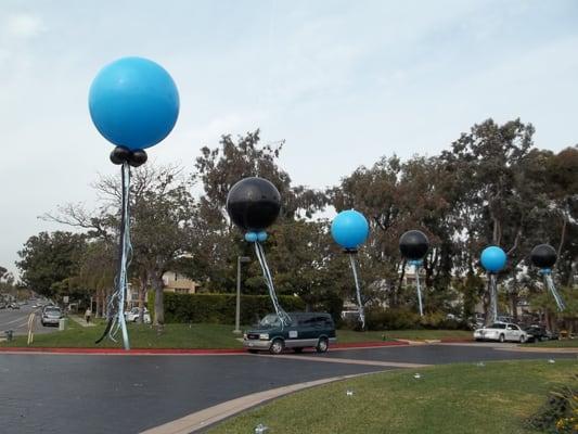 Large outdoor balloons