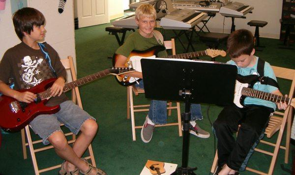 Group Guitar Classes