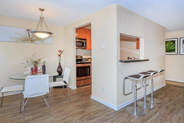 Breakfast Bar for an open and inviting feel