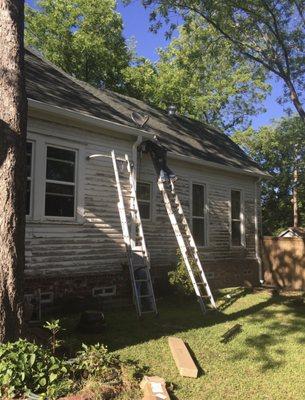 All Pro Gutters is out in Denton County installing Seamless Gutters. Our estimates are FREE. 972-724-5200 or email allprogutters@yahoo.com