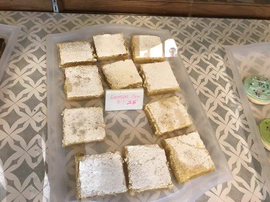 Lemon bars