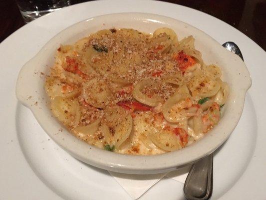 Lobster mac and cheese!