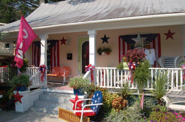 Quaint shops. No Malls or Big Box Stores. Shopping is a pleasure in Southport, NC