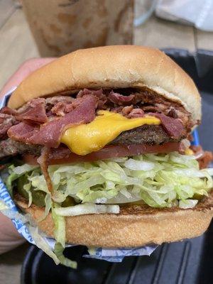 Pastrami burger