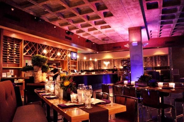 An Catering's home venue - TIATO in Santa Monica - all dressed up with a dramatic lighting scheme.