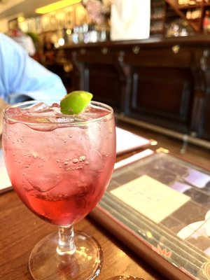 Refreshing: (Seltzer+Cranberry Splash)