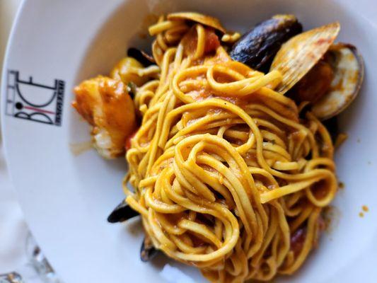 Seafood pasta