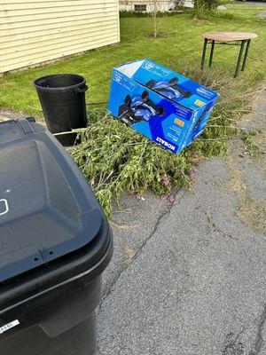 Let's pickup your garbage and drop more off. WTF watch this box come out of the truck, and they just drove off.