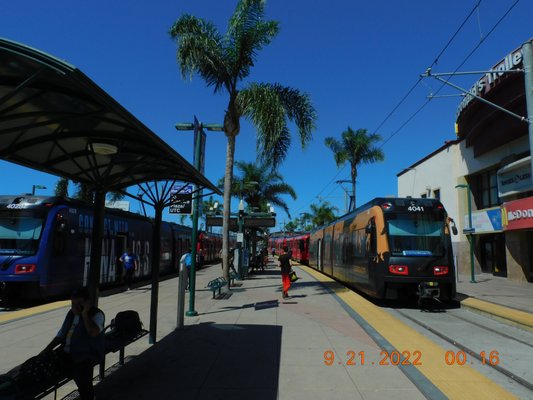 When you travel on the trolley is look about and keep things close to you when you go near the border and the main station.