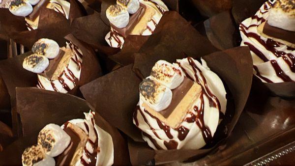 S'mores cupcakes