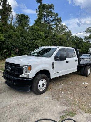 Ford F-350 work truck, 35% front windows and 15% back windows ! Nicely done