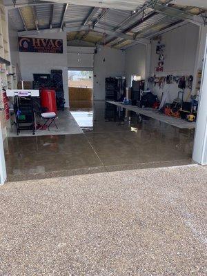 Garage floor primer