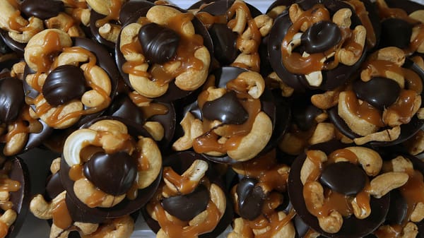 Cashew Caramel Clusters