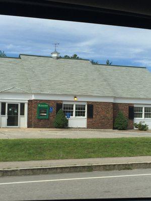 Citizens Bank of Meredith -- 66 Whittier Highway / Route 25, Meredith           Storefront