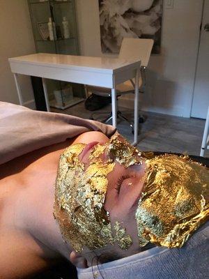 24k Gold Facial